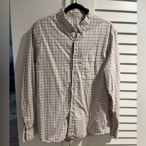 Uniqlo Other - Uniqlo light flannel, Large